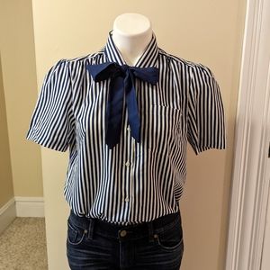 Vintage white with navy blue stripes button down with neck tie size small